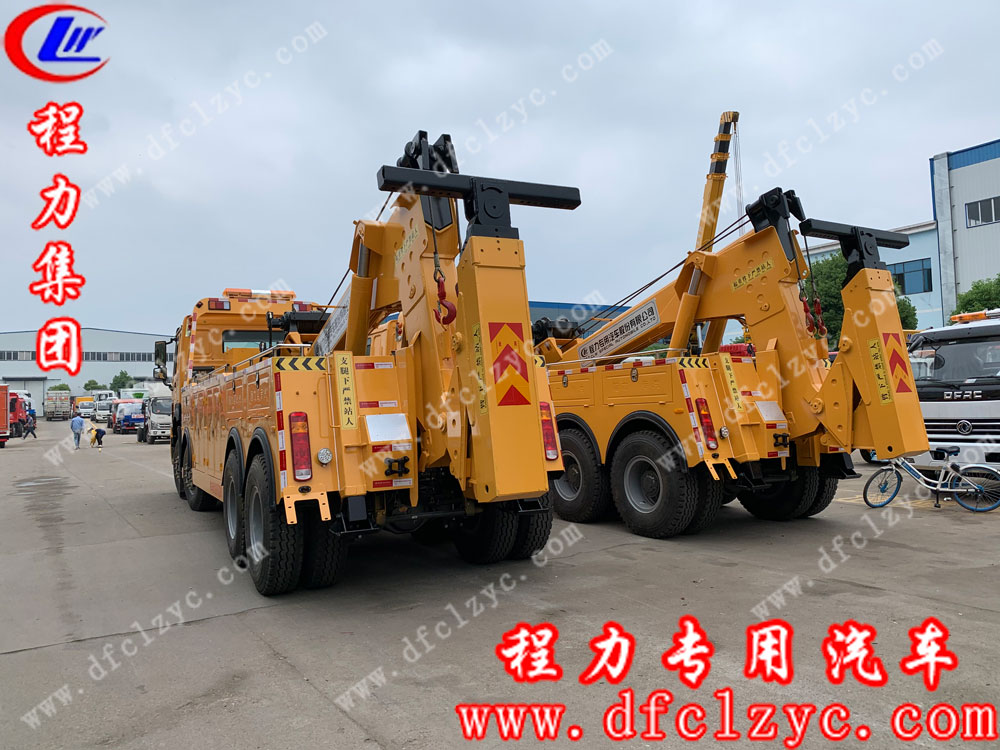 重汽前四后八拖吊聯(lián)體清障車(chē)左后