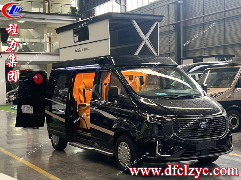 程力威牌福特T6型升降房車是不是已經(jīng)讓您怦然心動(dòng)啦
